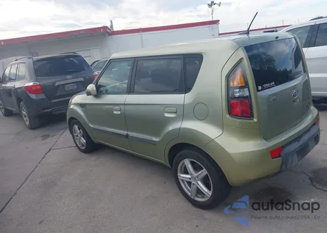 2010 Kia Soul + from USA, damaged, VIN KNDJT2A26A7146466